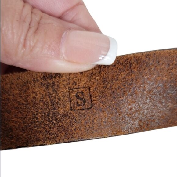 Fossil brown embossed leather belt size Small silver Buckle Western Boho Style - Picture 7 of 10